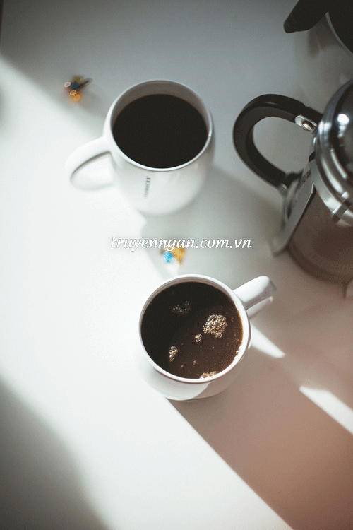 Cho anh ôm em một lần được không?